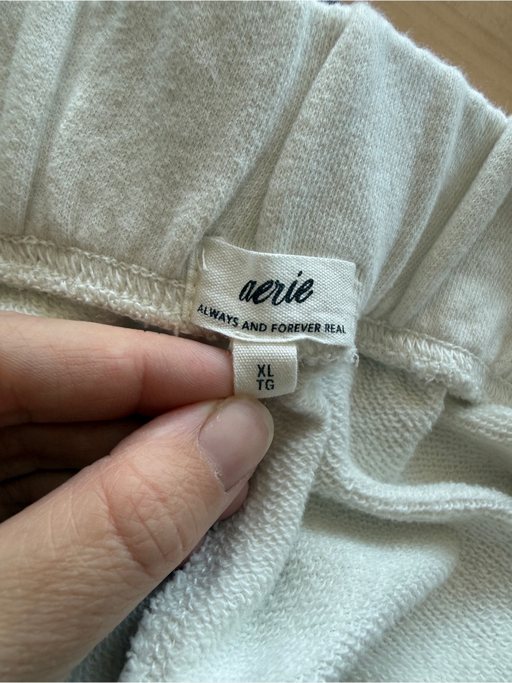 Aerie Go-To Fleece Short in Soft Muslin - Picture 6 of 10
